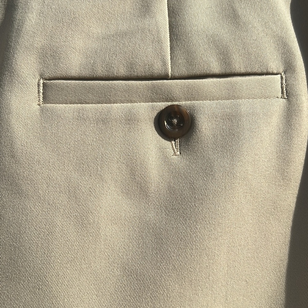 EP Pro Golf Skort in Khaki, Tan, Side Zip, Three Pocket Size 6 Athletic - Picture 3 of 15